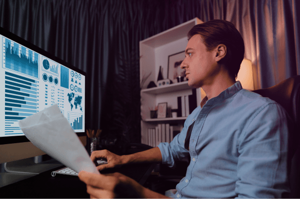Desktop-second-photo-How as a Big Company-to-Prevent-Budget-Escalation-When-Building-Own-Software Product